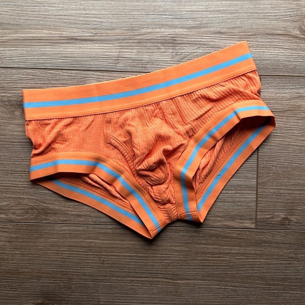 SOLD Tauwell | Seamless Ribbed Low Rise Stretch Trunks in Orange (Medium)